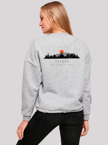 Sweat-shirt 'Escape Discover The World Asian Town' F4NT4STIC en gris : devant