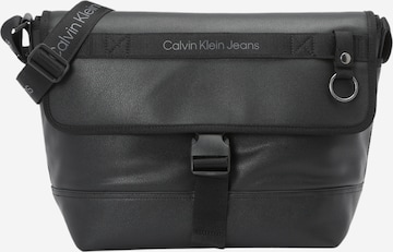 Calvin Klein Jeans - Bolso de hombro en negro: frente