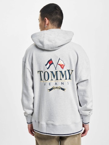 Sweat-shirt Tommy Jeans en gris : devant