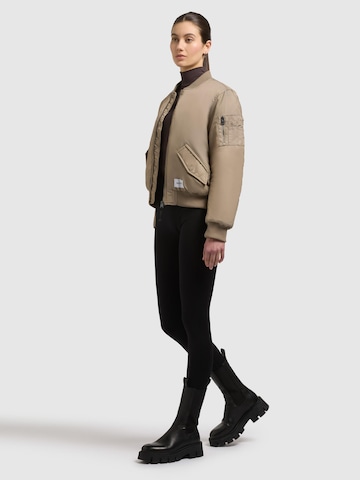 khujo Tussenjas 'Kasia' in Beige