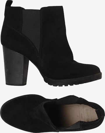 Bershka Stiefelette 37 in Schwarz: Vorderseite