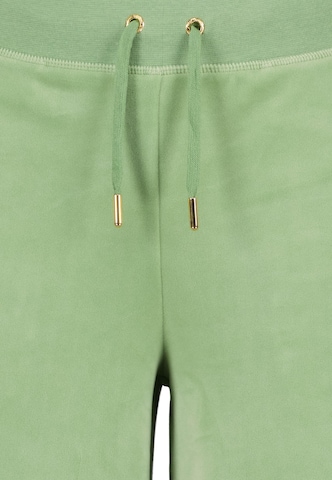 Juicy Couture Широкий Штаны 'FORSTON' в Зеленый