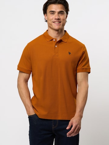 U.S. POLO ASSN. Regular Fit Paita 'Alfred' värissä oranssi: etupuoli