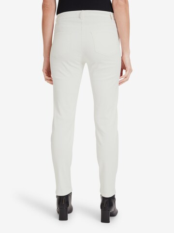 Betty Barclay Slim fit Pants in White