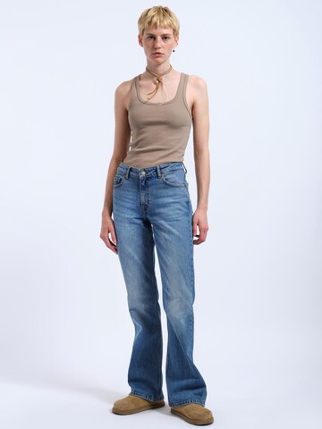 Dr. Denim Regular Jeans 'Elba Mid Bootcut' in Blauw