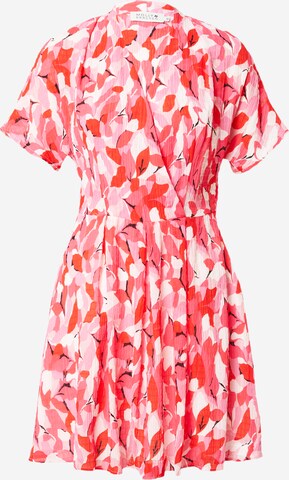 Molly BRACKEN - Vestido em rosa: frente