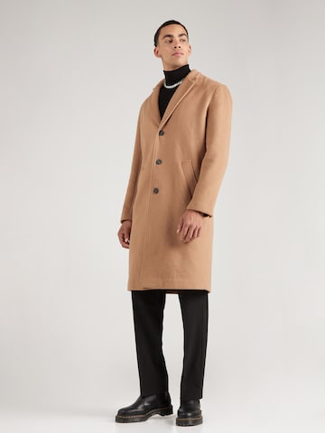 Guido Maria Kretschmer Men Between-seasons coat 'Jay' in Beige: front