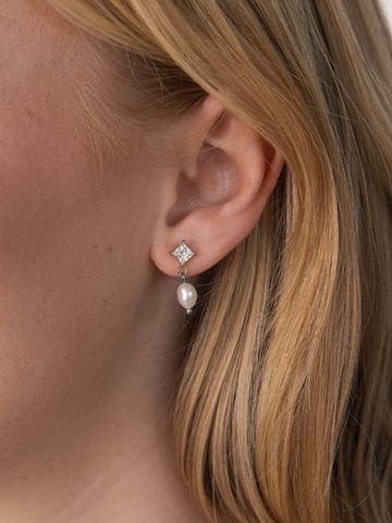 Orecchini 'Elegant Pearl' di PURELEI in argento