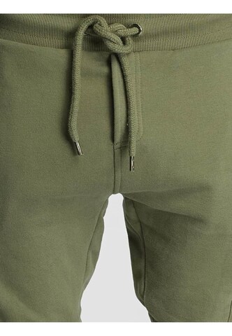 Tapered Pantaloni cargo di DEF in verde