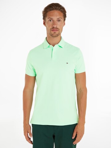 TOMMY HILFIGER Poloshirt in Grün: predná strana