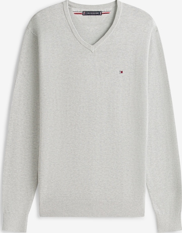 TOMMY HILFIGER Свитер 'ESSENTIAL' в Серый: спереди
