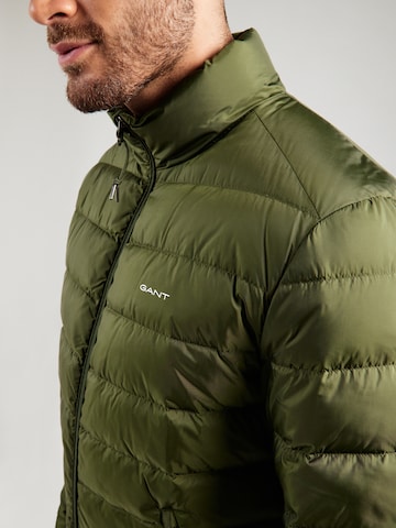 GANT Φθινοπωρινό και ανοιξιάτικο μπουφάν σε πράσινο