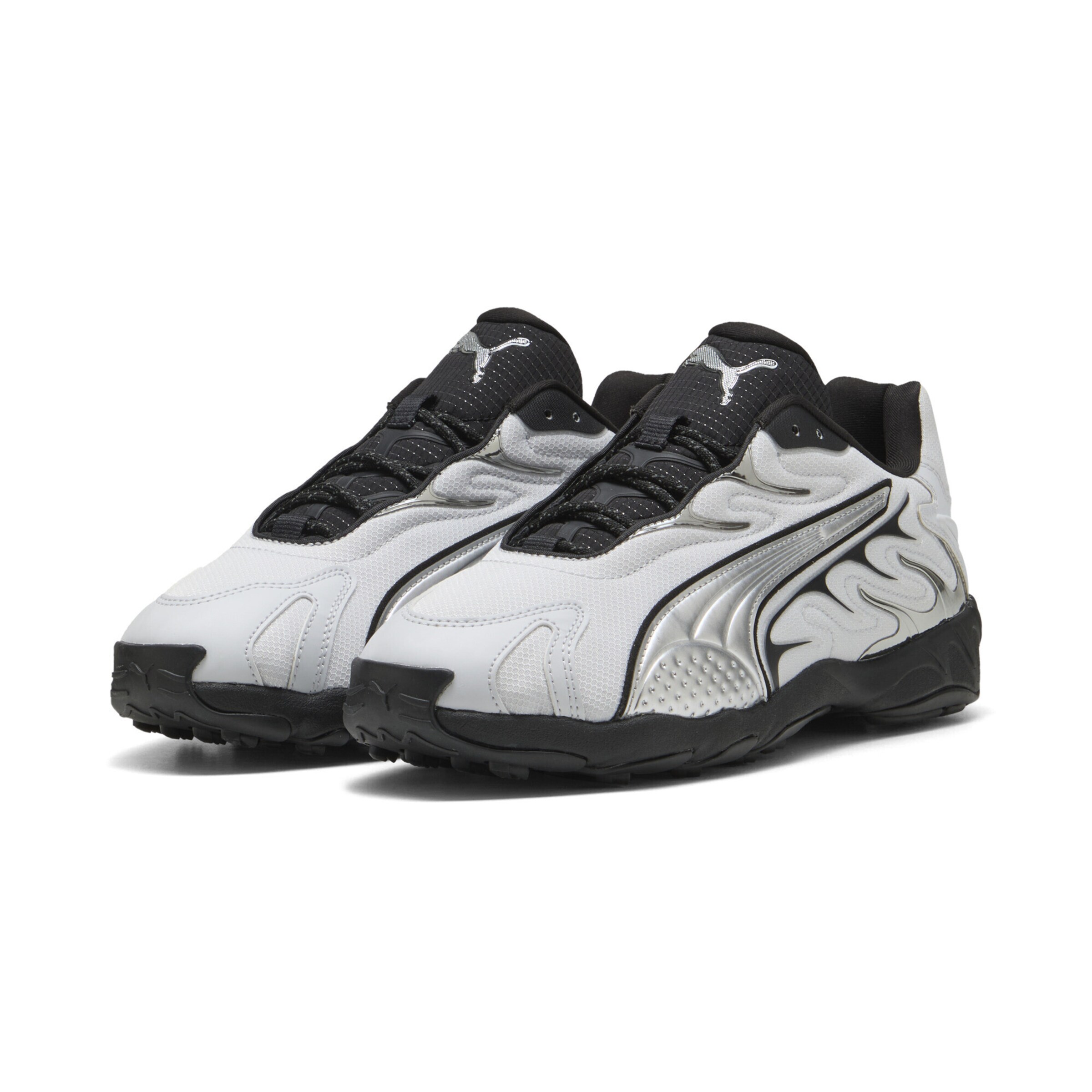 Baskets basses 'Inhale Smile' PUMA en gris
