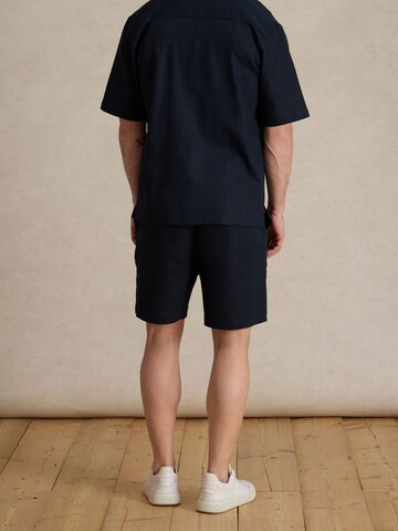 DAN FOX APPAREL Обычный Штаны 'Maddox' в Синий