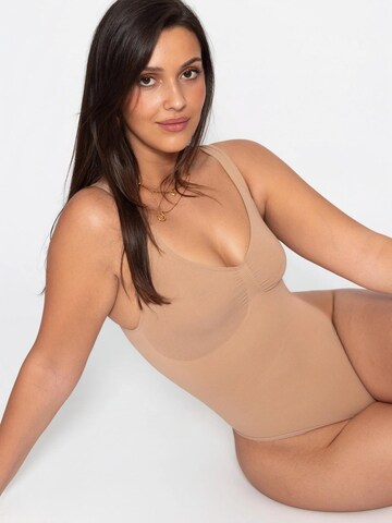 SASSYCLASSY Shaping Bodysuit in Beige