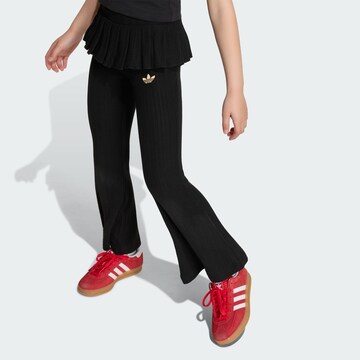 ADIDAS ORIGINALS Sada – černá
