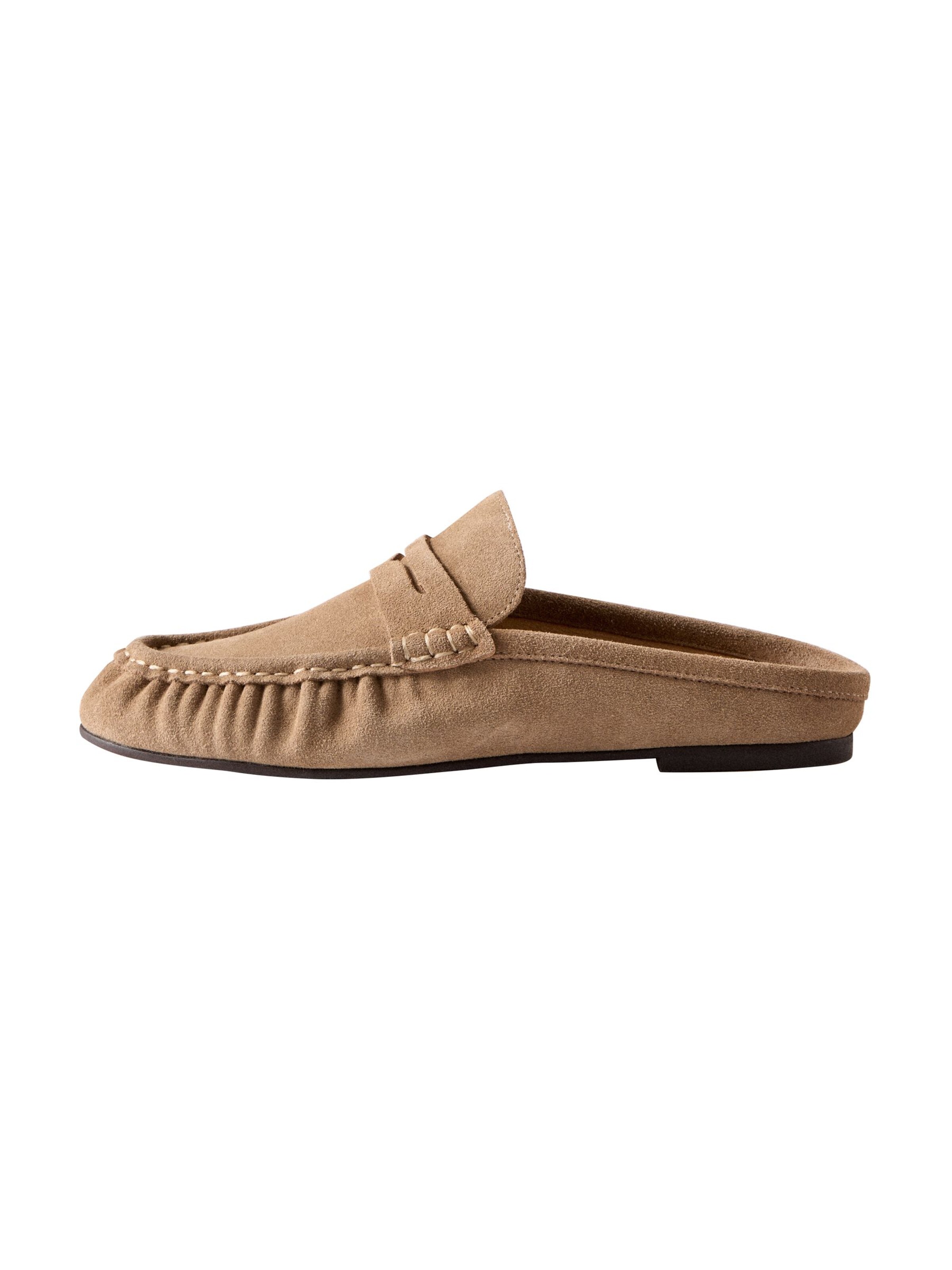 The Set Mule in Beige: front