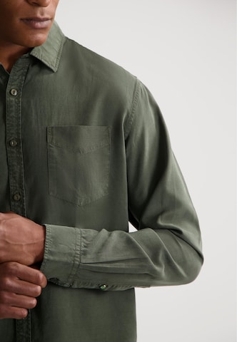 Coupe regular Chemise 'Lamont' Dstrezzed en vert