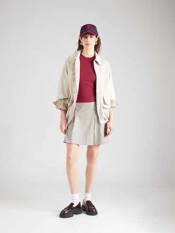 Tommy Jeans Μπλουζάκι σε λιλά