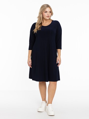 Robe YOEK en bleu
