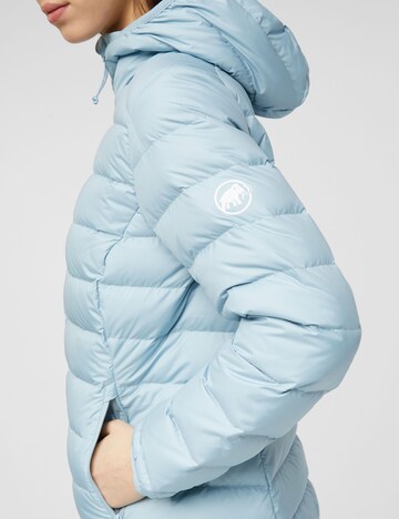 MAMMUT Outdoor Jacket in Blue