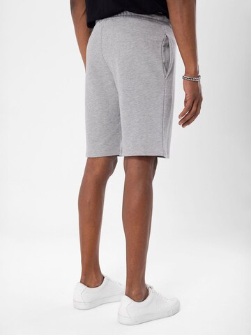 By Diess Collection Regular Hose in Grau