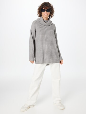 Pull-over 'NICA' ONLY en gris