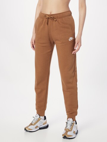 Nike Sportswear - Tapered Pantalón en marrón: frente