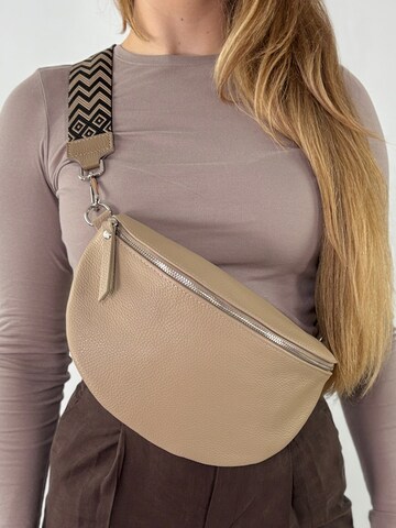 Marsupio 'THEA large' di lePelou in beige
