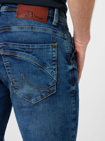 regular Jeans 'Roden' di LTB in blu