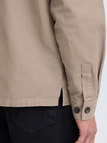 !Solid Comfort fit Button Up Shirt ' SDUgden ' in Brown