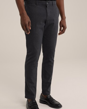 WE Fashion Slim fit Chino trousers in Black