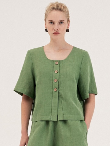 AmourLinen Top 'Maeve'‌‌‌‌‌‌‌‌‌ in Grün: Vorderseite