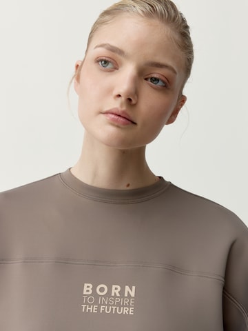 Born Sweatshirt 'Lionel' in Grau