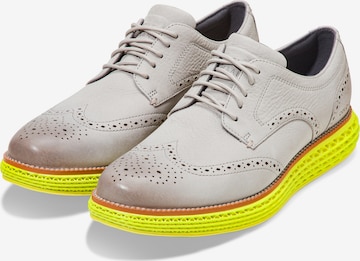 Chaussure à lacets Cole Haan en gris : devant