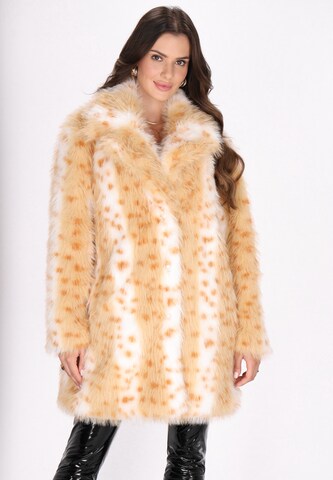 faina Winter coat in Beige: front