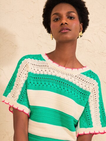 love & roses Pullover in Grün