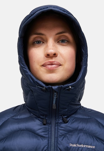 PEAK PERFORMANCE Outdoor jacket 'Helium' in Blue