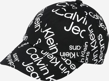 Calvin Klein Jeans Hat in Black: front