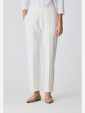 regular Pantaloni di MAERZ Muenchen in bianco: frontale