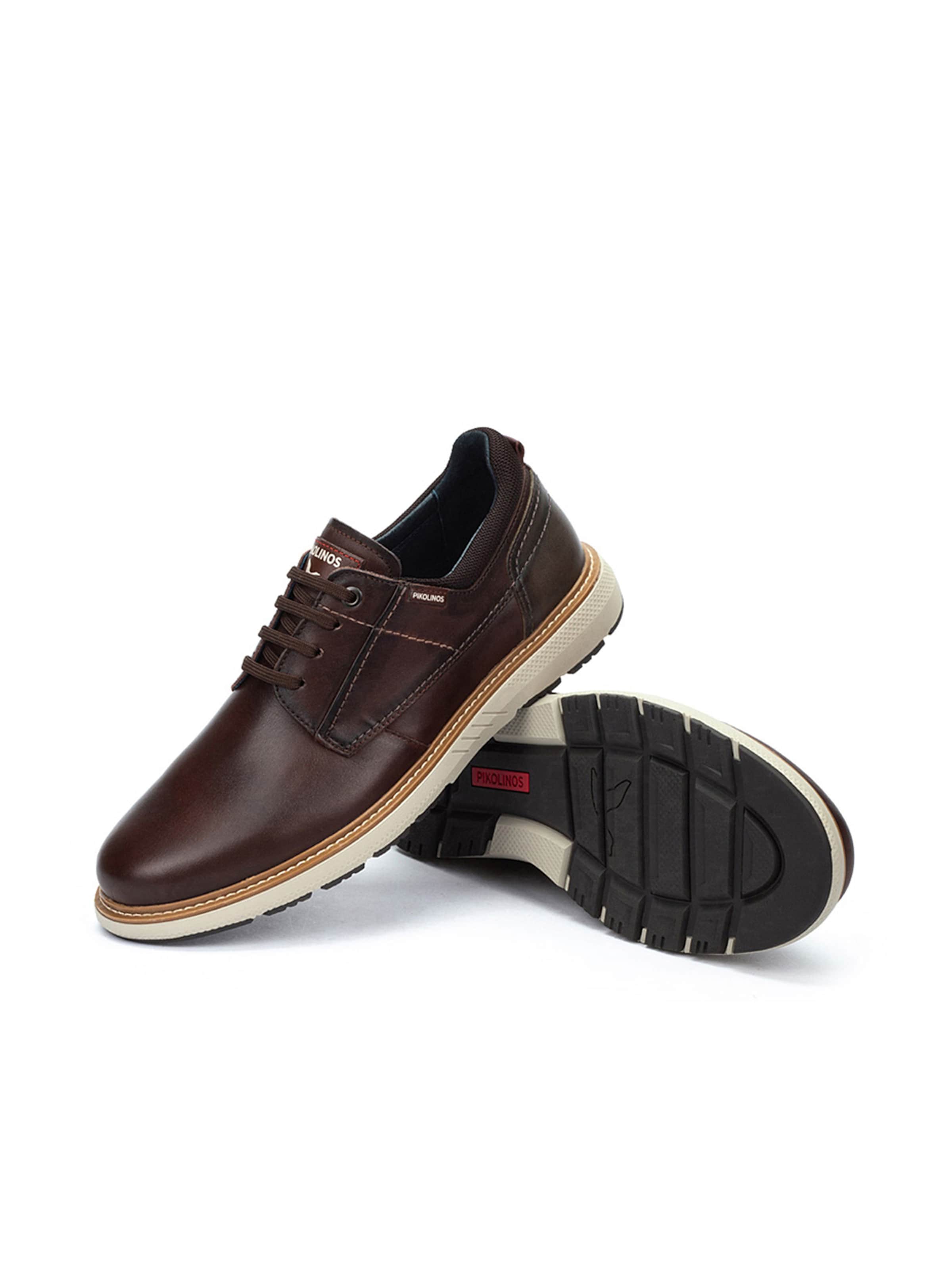 Chaussure de sport à lacets 'Bilbao' PIKOLINOS en marron