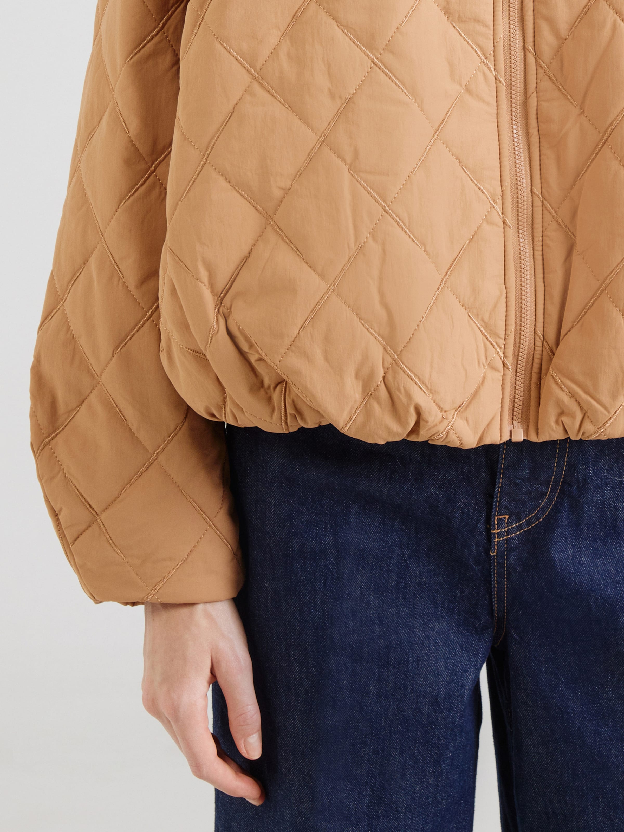 Šviesiai Ruda VERO MODA Demisezoninė striukė 'VMROBBIE' | ABOUT YOU