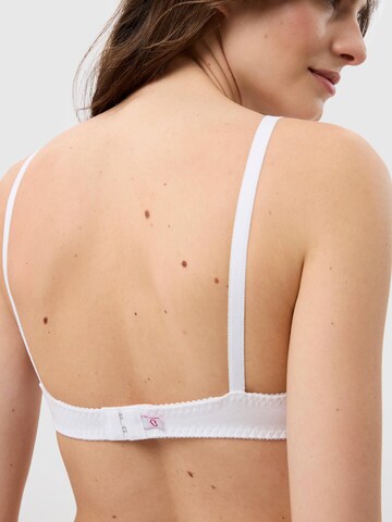 BeeDees T-shirt Bra 'Bügel-BH Rock'n'Roll W' in White