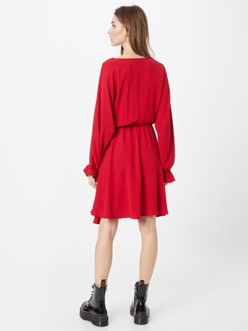 PIECES Sukienka 'FLORE' w kolorze czerwony