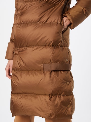 Manteau d’hiver JNBY en marron