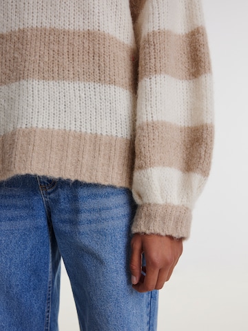 EDITED Sweater 'Nurit' in Beige