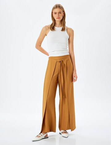 Koton Wide Leg Hose in Braun