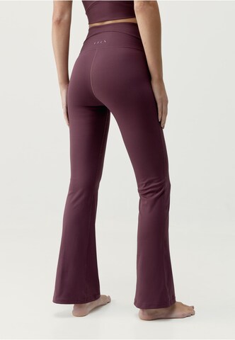 regular Leggings 'Saori' di Born in rosso