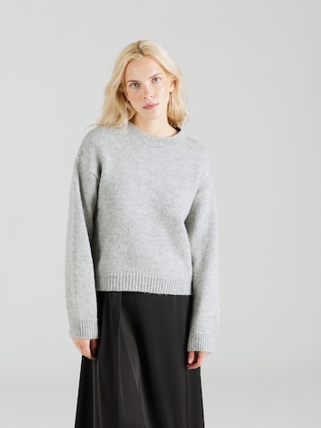 ABOUT YOU Sweater in Grey: front