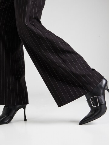 Guido Maria Kretschmer Women Regular Панталон с набор 'Ingred' в черно